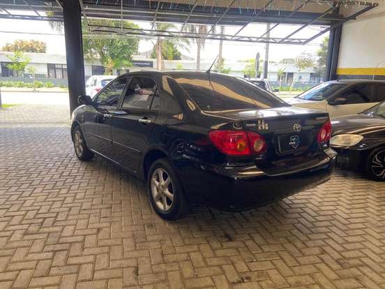 TOYOTA-COROLLA-2004