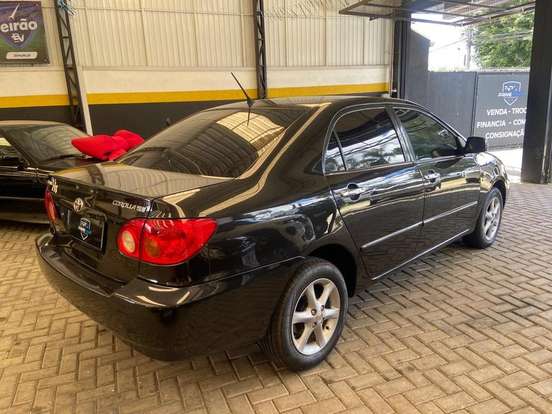 TOYOTA-COROLLA-2004
