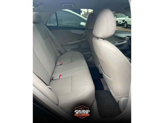 TOYOTA-COROLLA-2012
