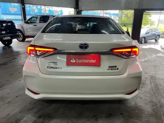 TOYOTA-COROLLA-2021