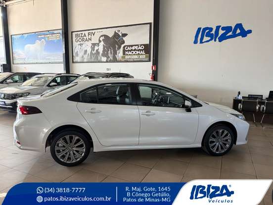 TOYOTA-COROLLA-2023