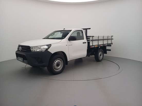 TOYOTA-HILUX-2024