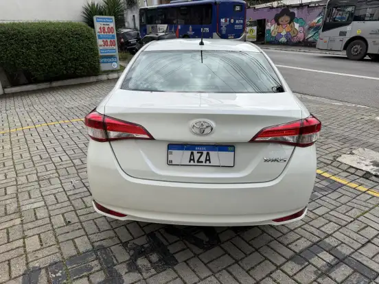 TOYOTA-YARIS-1.5 16V FLEX SEDAN XL MANUAL TOYOTA-YARIS-2019