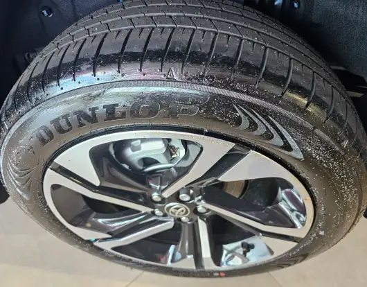 TOYOTA-YARIS CROSS-2026