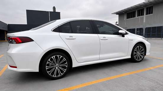 TOYOTA-COROLLA-2022