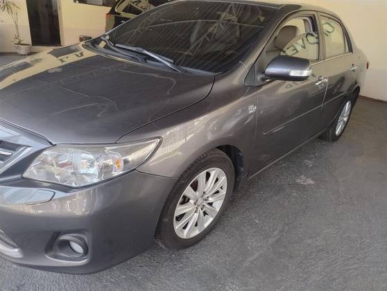 TOYOTA COROLLA 2.0 ALTIS 16V FLEX 4P AUTOMÁTICO