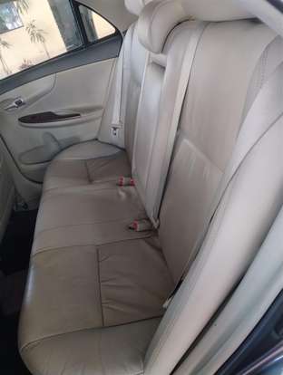 TOYOTA-COROLLA-2012