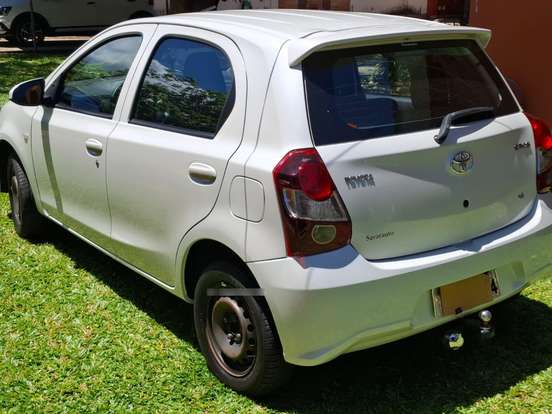 TOYOTA-ETIOS-1.3 X 16V FLEX 4P MANUAL TOYOTA-ETIOS-2018