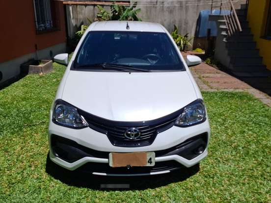 TOYOTA-ETIOS-1.3 X 16V FLEX 4P MANUAL TOYOTA-ETIOS-2018