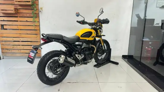 TRIUMPH-SCRAMBLER 400 XC-2025