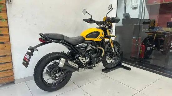 TRIUMPH-SCRAMBLER 400 XC-2025