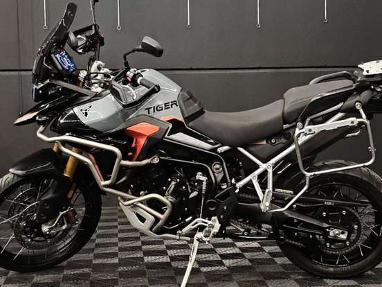 TRIUMPH-TIGER 900 DESERT EDITION TRIUMPH-TIGER 900 DESERT EDITION-2026