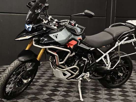 TRIUMPH-TIGER 900 DESERT EDITION TRIUMPH-TIGER 900 DESERT EDITION-2026