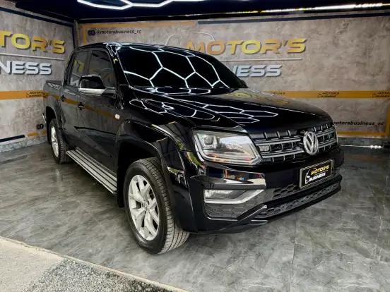 VOLKSWAGEN-AMAROK-2020