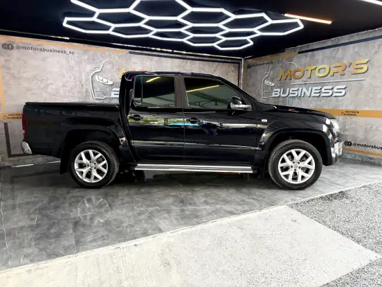 VOLKSWAGEN-AMAROK-3.0 V6 TDI DIESEL HIGHLINE CD 4MOTION AUTOMÁTICO VOLKSWAGEN-AMAROK-2020