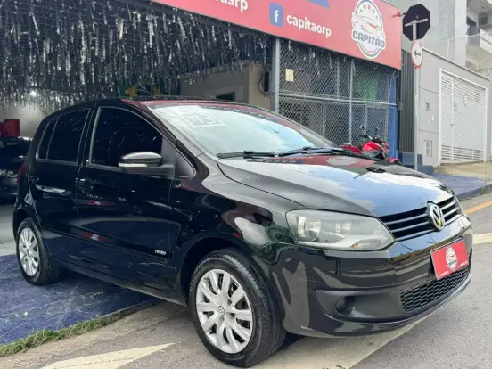 VOLKSWAGEN-FOX-1.0 MI 8V FLEX 4P MANUAL VOLKSWAGEN-FOX-2012