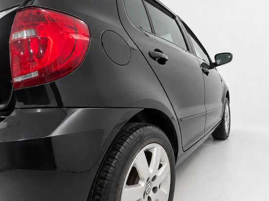 VOLKSWAGEN-FOX-1.0 MI 8V FLEX 4P MANUAL VOLKSWAGEN-FOX-2012