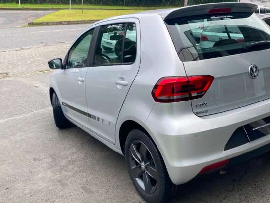 VOLKSWAGEN-FOX-1.6 MSI RUN 8V FLEX 4P MANUAL VOLKSWAGEN-FOX-2017