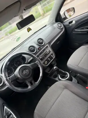 VOLKSWAGEN-GOL-1.6 MI 8V FLEX 4P MANUAL G.VI VOLKSWAGEN-GOL-2013