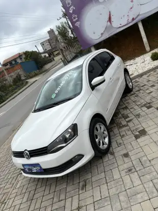 VOLKSWAGEN-GOL-1.6 MI 8V FLEX 4P MANUAL G.VI VOLKSWAGEN-GOL-2013