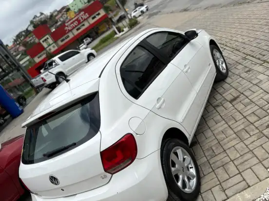 VOLKSWAGEN-GOL-1.6 MI 8V FLEX 4P MANUAL G.VI VOLKSWAGEN-GOL-2013