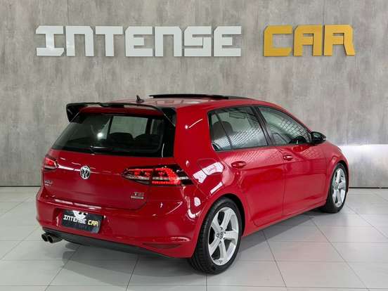 VOLKSWAGEN-GOLF-2013