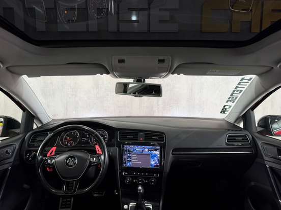 VOLKSWAGEN-GOLF-2013
