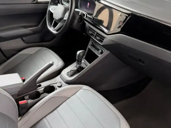 VOLKSWAGEN-NIVUS-1.0 200 TSI TOTAL FLEX HIGHLINE AUTOMÁTICO VOLKSWAGEN-NIVUS-2020
