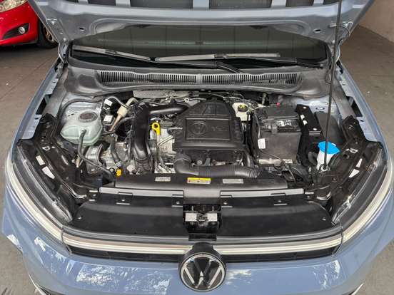 VOLKSWAGEN-NIVUS-1.0 200 TSI TOTAL FLEX HIGHLINE AUTOMÁTICO VOLKSWAGEN-NIVUS-2025