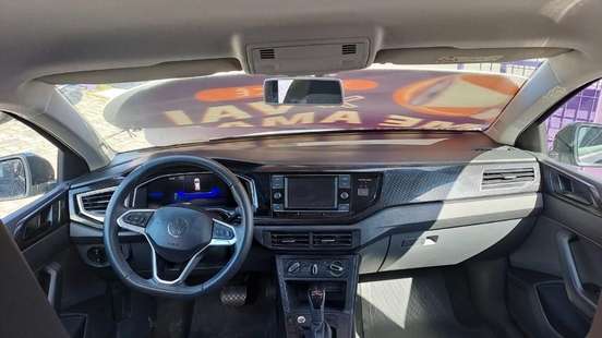 VOLKSWAGEN-POLO-2024