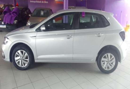 VOLKSWAGEN-POLO-2024