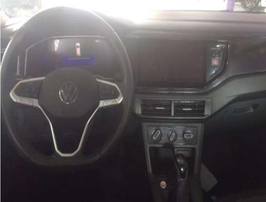 VOLKSWAGEN-POLO-2024
