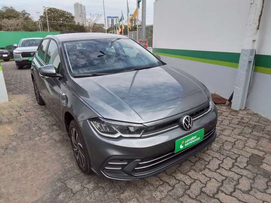 VOLKSWAGEN-POLO-2023