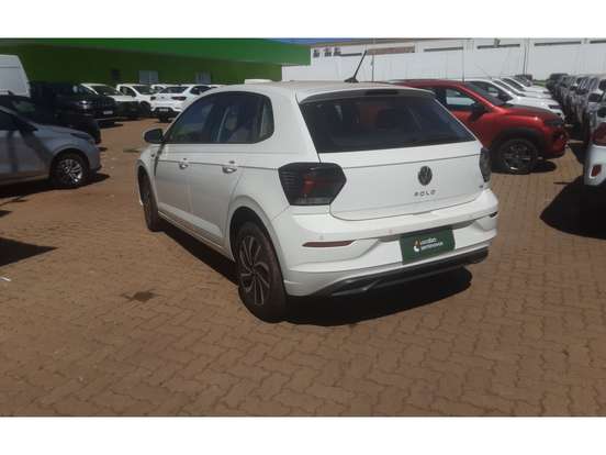 VOLKSWAGEN-POLO-2025