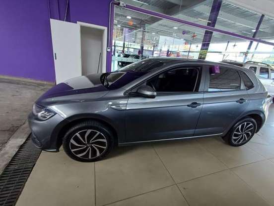 VOLKSWAGEN-POLO-2024