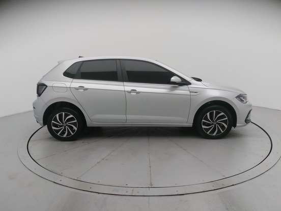VOLKSWAGEN-POLO-2024