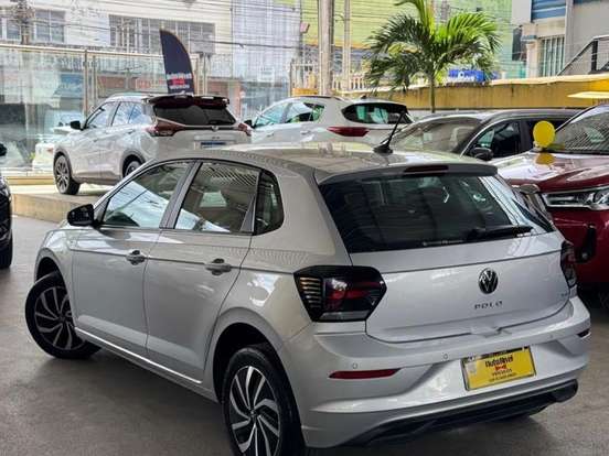 VOLKSWAGEN-POLO-1.0 170 TSI HIGHLINE AUTOMÁTICO VOLKSWAGEN-POLO-2024