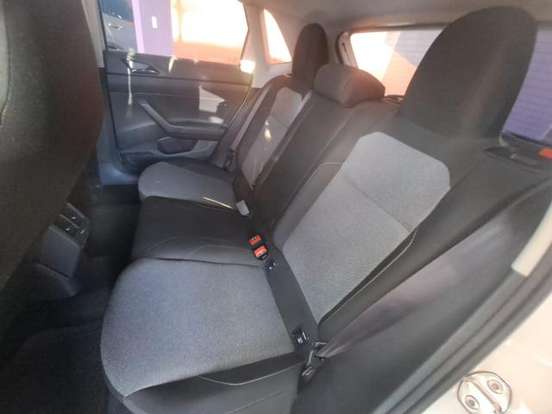 VOLKSWAGEN-POLO-2025