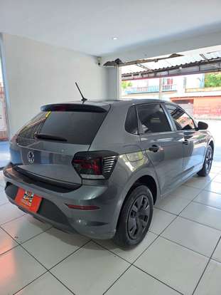 VOLKSWAGEN-POLO-2023