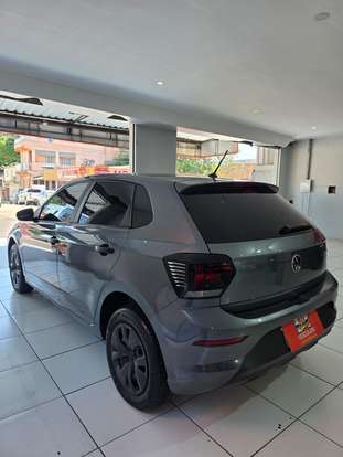 VOLKSWAGEN-POLO-2023
