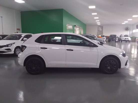 VOLKSWAGEN-POLO-2025