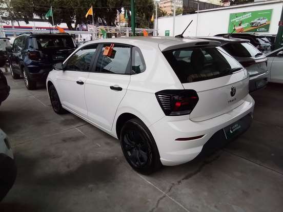 VOLKSWAGEN-POLO-2025