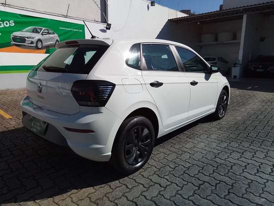 VOLKSWAGEN-POLO-2025