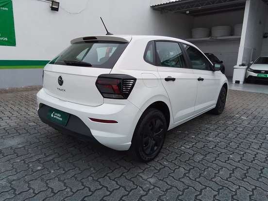 VOLKSWAGEN-POLO-2025