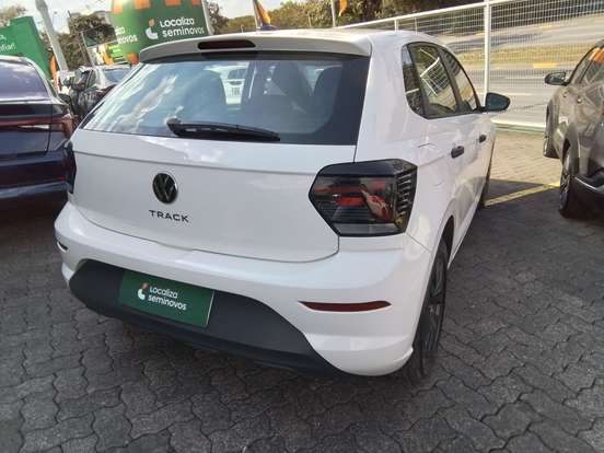 VOLKSWAGEN-POLO-2025