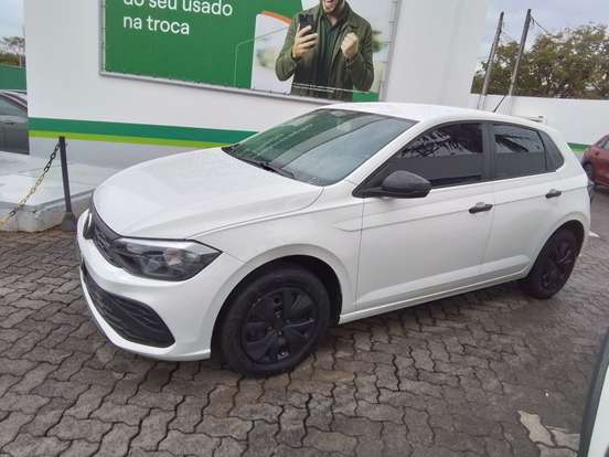 VOLKSWAGEN-POLO-2025
