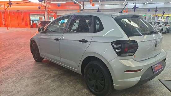 VOLKSWAGEN-POLO-2024