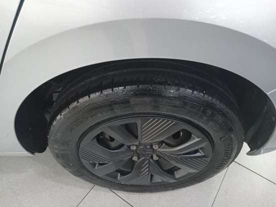 VOLKSWAGEN-POLO-2024