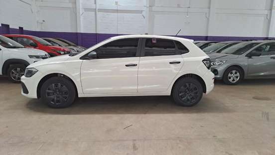 VOLKSWAGEN-POLO-2024