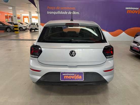 VOLKSWAGEN-POLO-2024